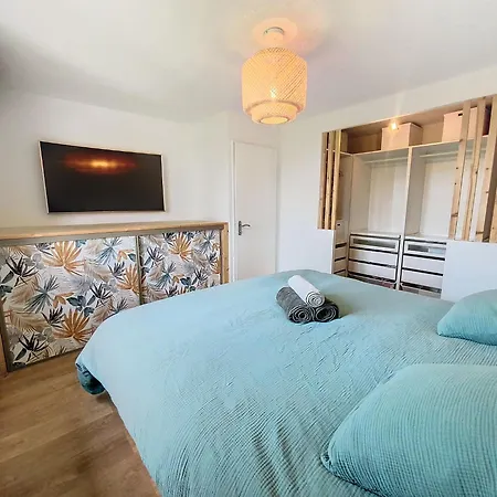Avec Piscine, Jacuzzi, Jardin Et Netflix Holiday home *